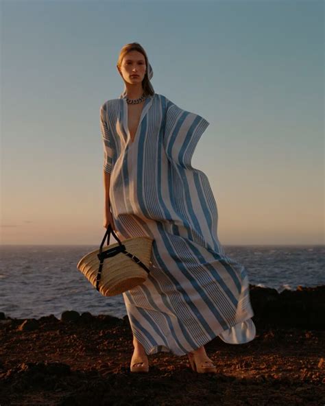 beachwear givenchy